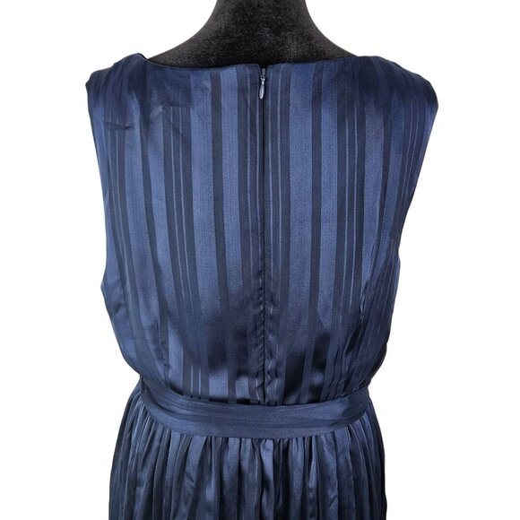 Luxe By Carmen Marc Valvo Womens Navy Sleeveless Midi Dress Size 14W Elegant - Picture 5 of 12